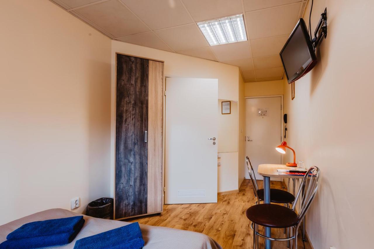 Aleksandri Hotel Tartu Buitenkant foto