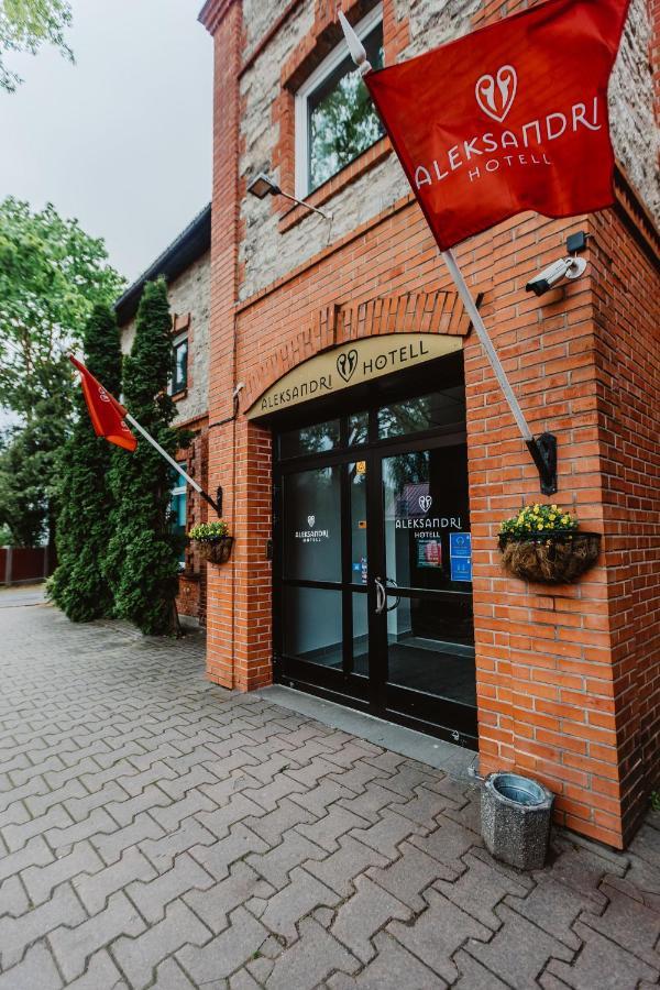 Aleksandri Hotel Tartu Buitenkant foto