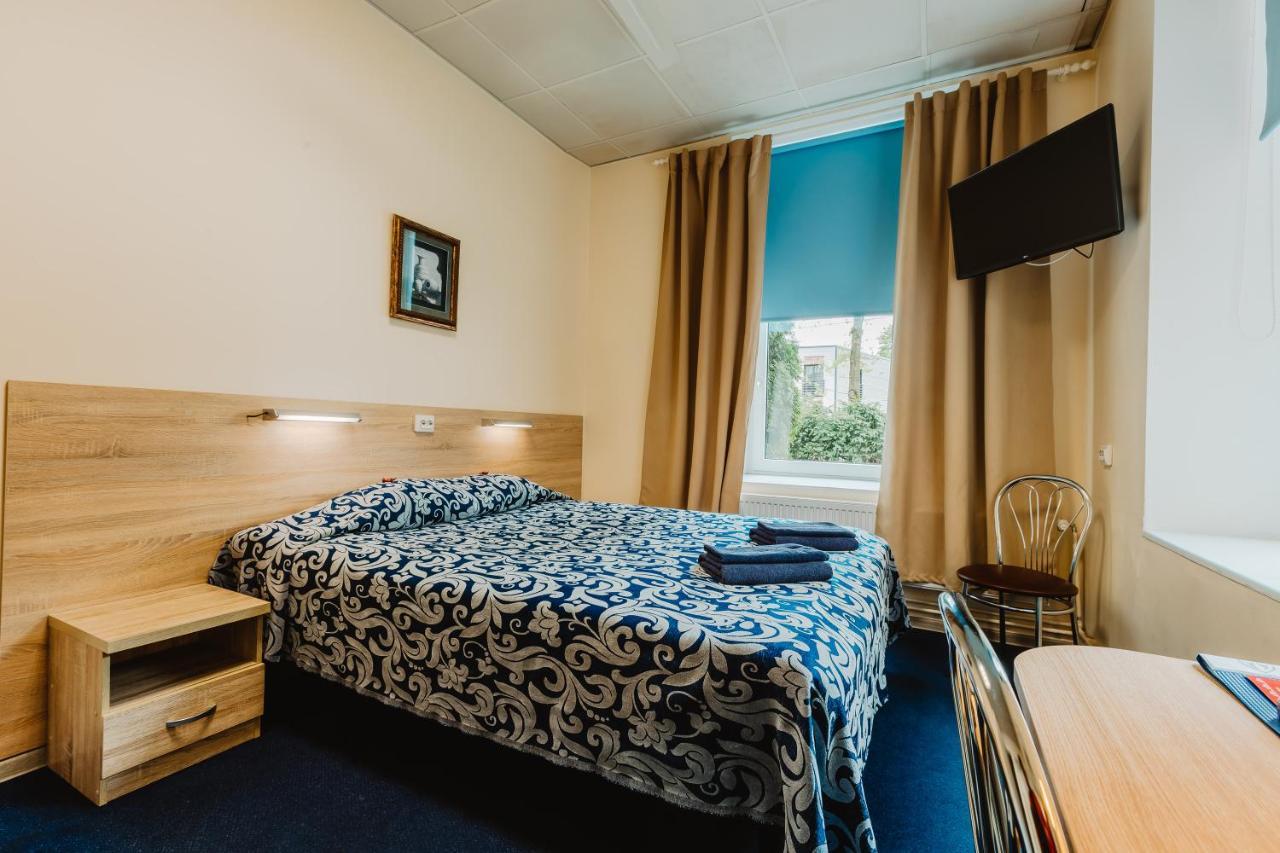 Aleksandri Hotel Tartu Buitenkant foto