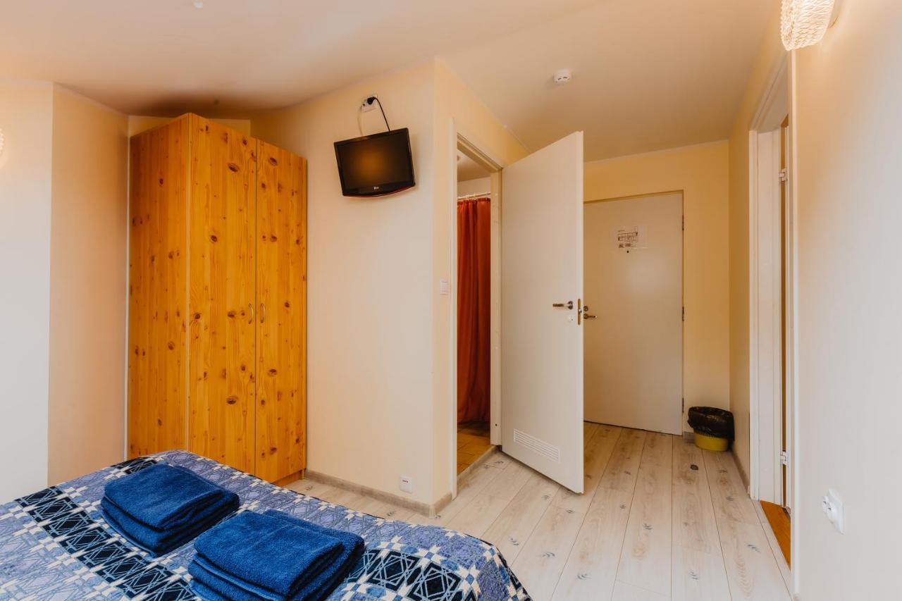 Aleksandri Hotel Tartu Buitenkant foto