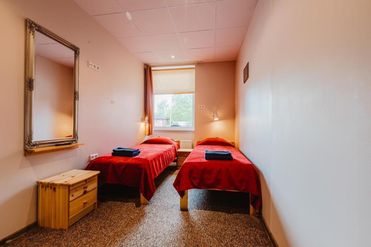 Aleksandri Hotel Tartu Buitenkant foto