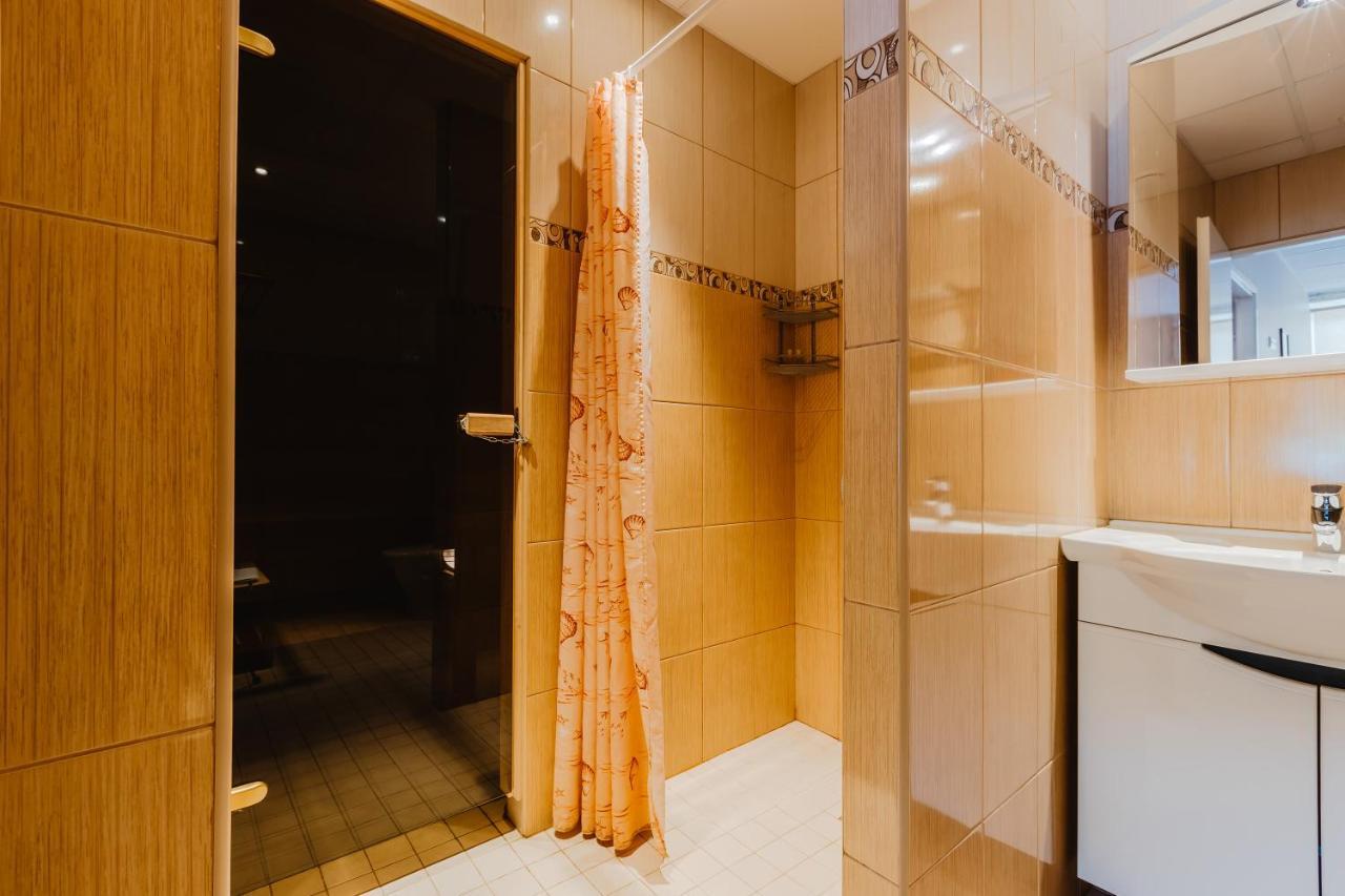 Aleksandri Hotel Tartu Buitenkant foto