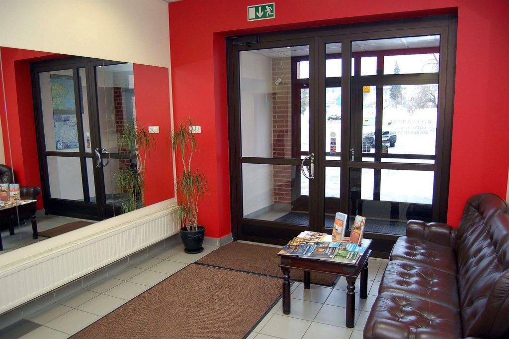 Aleksandri Hotel Tartu Buitenkant foto