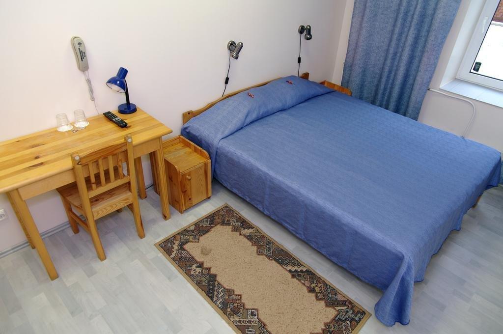 Aleksandri Hotel Tartu Buitenkant foto