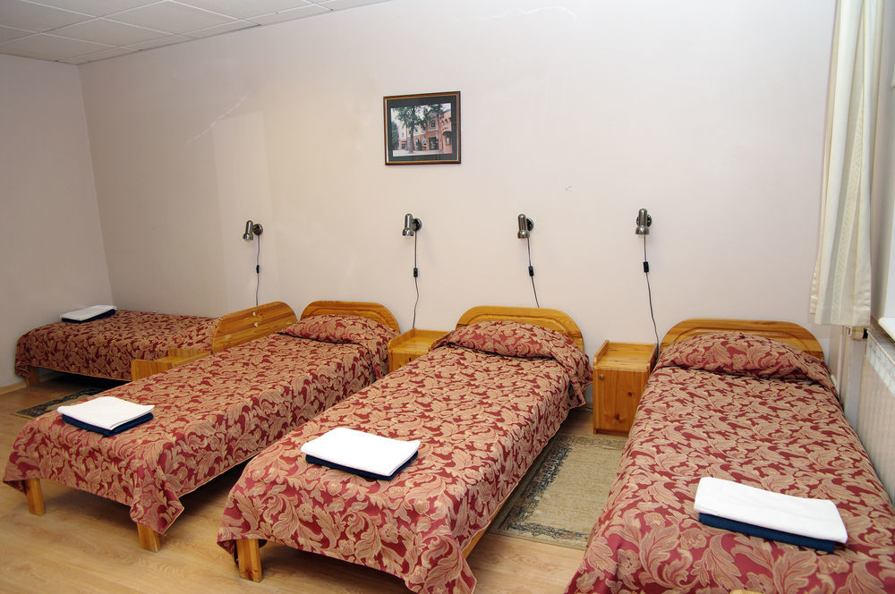 Aleksandri Hotel Tartu Buitenkant foto