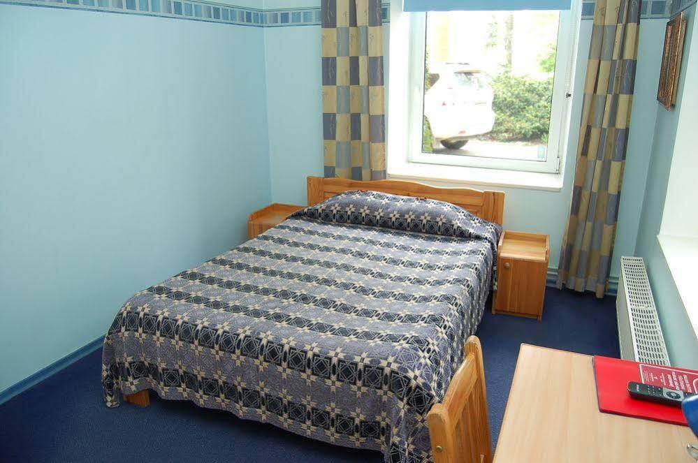 Aleksandri Hotel Tartu Buitenkant foto